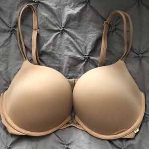Victoria’s Secret Bra